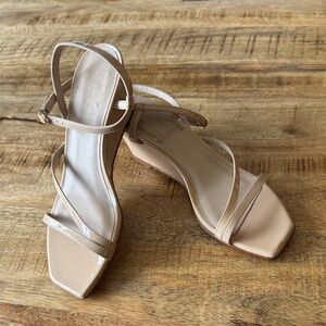 Stuart Weitzman Oasis 50 tan Beige Strappy Low Block Heel wedge Sandals NEW